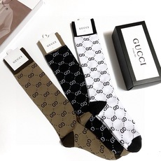 配包装 🌟【一盒3 双】 🌟Gucci 古奇 爆款双G字母 长筒袜 小腿袜 。专柜同步发售ing ,巨多明星红人同款! 配包装 🌟【一盒3 双】 🌟Gucci 古奇 爆款双G字母 长筒袜 小腿袜 。专柜同步发售ing ,巨多明星红人同款!