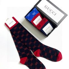 配包装 🌟【一盒3 双】 🌟Gucci 古奇 爆款双G字母 长筒袜 小腿袜 。专柜同步发售ing ,巨多明星红人同款! 配包装 🌟【一盒3 双】 🌟Gucci 古奇 爆款双G字母 长筒袜 小腿袜 。专柜同步发售ing ,巨多明星红人同款!