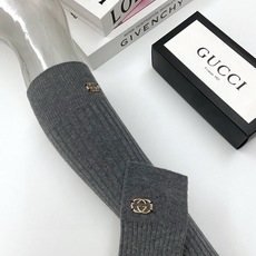 配包装 🌟【一盒一双】 🌟Gucci 古琦 经典字母logo纯棉长筒袜 小腿袜 🌟重工装饰个性时尚 🌟ins爆款!专 配包装 🌟【一盒一双】 🌟Gucci 古琦 经典字母logo纯棉长筒袜 小腿袜 🌟重工装饰个性时尚 🌟ins爆款!专