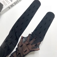 配包装 【一盒一双】🌟Saint Laurent#圣罗兰经典植绒YSL字母丝袜 🌟众多明星同款🌟超多明星带货!黑丝也能穿 配包装 【一盒一双】🌟Saint Laurent#圣罗兰经典植绒YSL字母丝袜 🌟众多明星同款🌟超多明星带货!黑丝也能穿