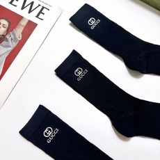配包装 🌟【一盒3 双】 🌟Gucci 古琦 经典字母logo 超薄透气中筒袜 ,ins超火爆空调袜,潮人必备 ,经典 配包装 🌟【一盒3 双】 🌟Gucci 古琦 经典字母logo 超薄透气中筒袜 ,ins超火爆空调袜,潮人必备 ,经典
