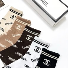 配包装 🌟【一盒5 双】 🌟Chanel 香奈儿 经典字母logo 双C短筒袜 ,ins超火爆短袜,纯棉面料,潮人 配包装 🌟【一盒5 双】 🌟Chanel 香奈儿 经典字母logo 双C短筒袜 ,ins超火爆短袜,纯棉面料,潮人
