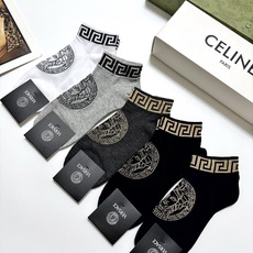 配包装 🌟【一盒5双】男女同款 🌟Versace 范思哲 经典logo 纯棉短袜 ,ins超火爆短袜,纯棉面料,潮 配包装 🌟【一盒5双】男女同款 🌟Versace 范思哲 经典logo 纯棉短袜 ,ins超火爆短袜,纯棉面料,潮