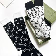 配包装 🌟【一盒2 双】 🌟Gucci 古奇 爆款双G字母 长筒袜 小腿袜 。专柜同步发售ing ,巨多明星红人同款! 配包装 🌟【一盒2 双】 🌟Gucci 古奇 爆款双G字母 长筒袜 小腿袜 。专柜同步发售ing ,巨多明星红人同款!