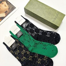 配包装 🌟【一盒3双】 🌟Gucci 古奇 爆款金银丝中筒袜 。双针 混纺金银丝材质,超完美结合,款式经典,专柜同步发售 配包装 🌟【一盒3双】 🌟Gucci 古奇 爆款金银丝中筒袜 。双针 混纺金银丝材质,超完美结合,款式经典,专柜同步发售