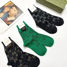 配包装 🌟【一盒3双】 🌟Gucci 古奇 爆款金银丝中筒袜 。双针 混纺金银丝材质,超完美结合,款式经典,专柜同步发售 配包装 🌟【一盒3双】 🌟Gucci 古奇 爆款金银丝中筒袜 。双针 混纺金银丝材质,超完美结合,款式经典,专柜同步发售