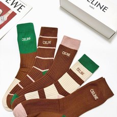 配包装 🌟【一盒5 双】 🌟Celine 赛琳 经典刺绣字母logo 纯棉混纺中筒袜 ,软糯亲肤,ins超火爆配色 配包装 🌟【一盒5 双】 🌟Celine 赛琳 经典刺绣字母logo 纯棉混纺中筒袜 ,软糯亲肤,ins超火爆配色