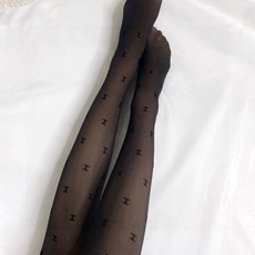 配包装 🌟【一盒一双】 🌟Chanel 香奈儿 ins爆款,秋冬加厚双C植绒加厚丝袜 连裤袜🌟对版高货!超大弹力。 。好 配包装 🌟【一盒一双】 🌟Chanel 香奈儿 ins爆款,秋冬加厚双C植绒加厚丝袜 连裤袜🌟对版高货!超大弹力。 。好