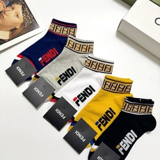 配包装 🌟【一盒5 双】男女同款 🌟Fendi 芬迪 经典字母logo 纯棉短筒袜 ,ins超火爆短袜 纯棉面料, 配包装 🌟【一盒5 双】男女同款 🌟Fendi 芬迪 经典字母logo 纯棉短筒袜 ,ins超火爆短袜 纯棉面料,