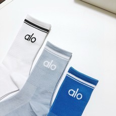 配包装 🌟【一盒3双】 🌟 alo 经典字母logo 纯棉中筒袜 ,ins超火爆小腿短袜,纯棉面料,潮人必备 ,经 配包装 🌟【一盒3双】 🌟 alo 经典字母logo 纯棉中筒袜 ,ins超火爆小腿短袜,纯棉面料,潮人必备 ,经