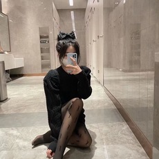 配包装 【一盒一双】🌟Saint Laurent#圣罗兰经典植绒YSL字母丝袜 🌟众多明星同款🌟超多明星带货!黑丝也能穿 配包装 【一盒一双】🌟Saint Laurent#圣罗兰经典植绒YSL字母丝袜 🌟众多明星同款🌟超多明星带货!黑丝也能穿
