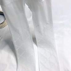 配包装 【一盒一双】🌟Balenciaga 巴黎世家经典植绒字母丝袜 🌟好看到爆炸 ,欧美大牌丝袜。一比一高版本制作,可 配包装 【一盒一双】🌟Balenciaga 巴黎世家经典植绒字母丝袜 🌟好看到爆炸 ,欧美大牌丝袜。一比一高版本制作,可