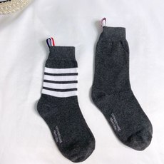 【一盒3双】 🌟THOM BROWNE · 桑姆 布朗尼❗ 🌟超级爆款网红小腿袜子❗官网同步,一直在售的炒鸡经典款❗经典 【一盒3双】 🌟THOM BROWNE · 桑姆 布朗尼❗ 🌟超级爆款网红小腿袜子❗官网同步,一直在售的炒鸡经典款❗经典
