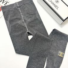 配包装 🌟【一盒一双】(不加绒) 🌟Chanel 香奈儿 ins爆款连裤袜 ,🌟对版高货!超大弹力。150g螺纹棉竖条纹 配包装 🌟【一盒一双】(不加绒) 🌟Chanel 香奈儿 ins爆款连裤袜 ,🌟对版高货!超大弹力。150g螺纹棉竖条纹