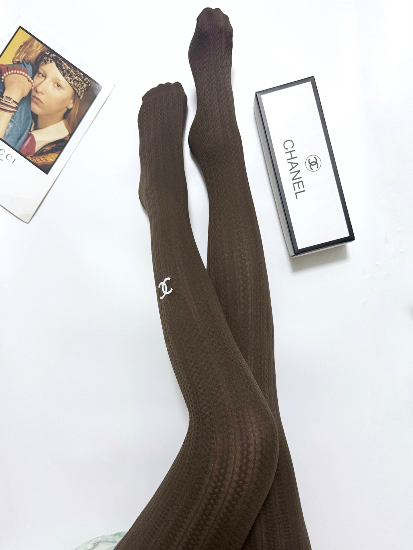 配包装 🌟【一盒一双】 🌟Chanel 香奈儿  爆款麻花纹 双C 字母 打底裤袜 🌟好看到爆炸 欧美大牌天鹅绒 丝袜 