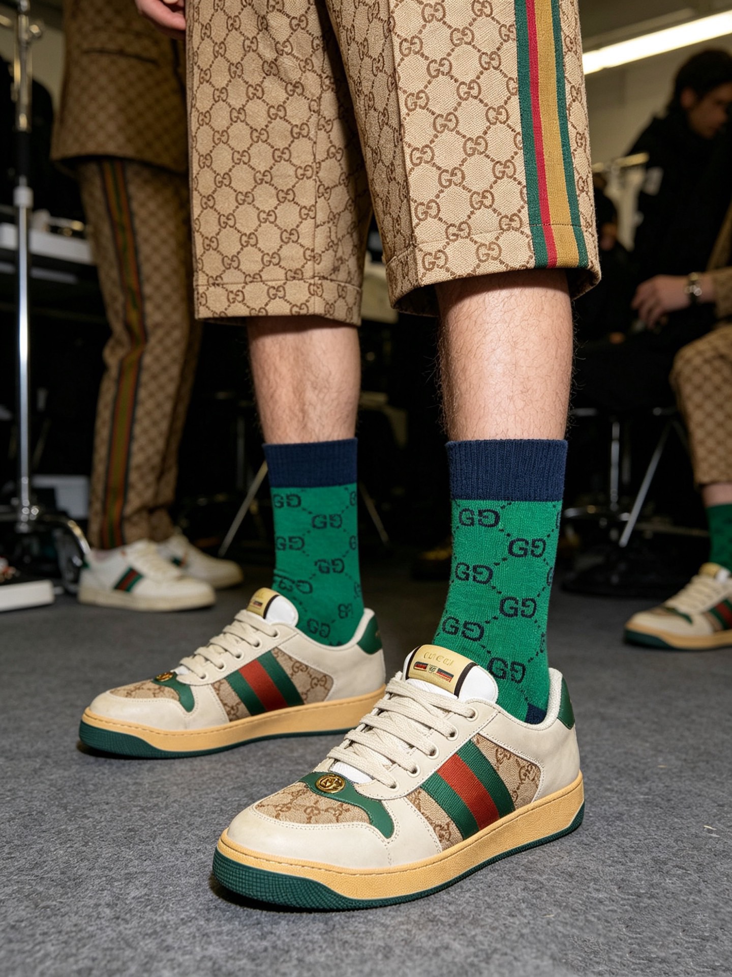 配包装 🌟【一盒3双】 🌟Gucci 古琦 经典字母 logo 纯棉 中筒袜  ！超级软糯亲肤！ 🌟ins爆款！专柜在售