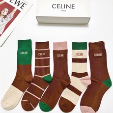 配包装 🌟【一盒5 双】 🌟Celine 赛琳 经典刺绣字母logo 纯棉混纺中筒袜 ,软糯亲肤,ins超火爆配色 配包装 🌟【一盒5 双】 🌟Celine 赛琳 经典刺绣字母logo 纯棉混纺中筒袜 ,软糯亲肤,ins超火爆配色