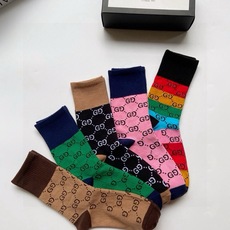 配包装【一盒五双】 🌟Gucci · 古奇❗️网红爆款出货~G家新品专柜对版袜子❗️纯棉材质织造,超级柔软舒适,罗口经典 配包装【一盒五双】 🌟Gucci · 古奇❗️网红爆款出货~G家新品专柜对版袜子❗️纯棉材质织造,超级柔软舒适,罗口经典