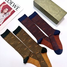 配包装 🌟【一盒2双】 🌟Gucci 古奇 爆款金银丝长筒袜 小腿袜。原单品质!双针针织混纺金银丝材质,超完美结合,款式 配包装 🌟【一盒2双】 🌟Gucci 古奇 爆款金银丝长筒袜 小腿袜。原单品质!双针针织混纺金银丝材质,超完美结合,款式