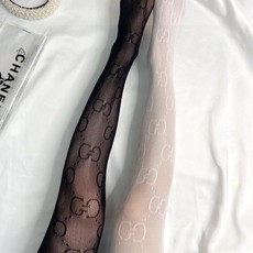 配包装 【一盒一双】🌟Gucci爆款大双G字母网袜 🌟对版高货!【腰部带logo】 好看到爆炸 ,欧美大牌丝袜。 🌟潮人 配包装 【一盒一双】🌟Gucci爆款大双G字母网袜 🌟对版高货!【腰部带logo】 好看到爆炸 ,欧美大牌丝袜。 🌟潮人