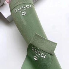 配包装 🌟【一盒一双】 🌟 Gucci 古琦 爆款经典字母 长筒袜 小腿袜。金银丝混纺,夏季薄款 ,款式经典,专柜同步发 配包装 🌟【一盒一双】 🌟 Gucci 古琦 爆款经典字母 长筒袜 小腿袜。金银丝混纺,夏季薄款 ,款式经典,专柜同步发
