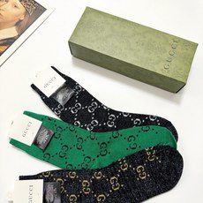 配包装 🌟【一盒3双】 🌟Gucci 古奇 爆款金银丝中筒袜 🔥双针 混纺金银丝材质,超完美结合,款式经典,专柜同步发售 配包装 🌟【一盒3双】 🌟Gucci 古奇 爆款金银丝中筒袜 🔥双针 混纺金银丝材质,超完美结合,款式经典,专柜同步发售