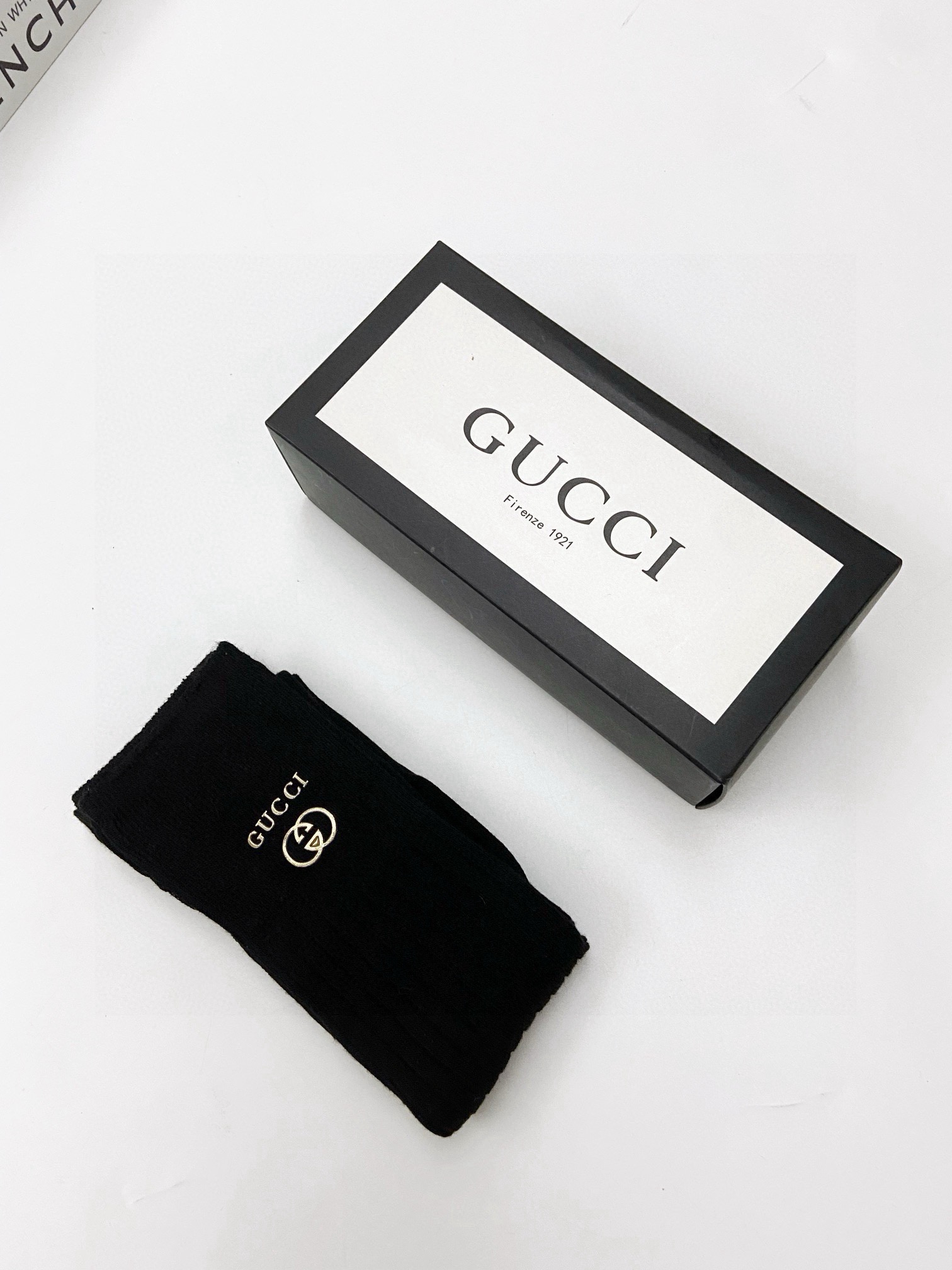 配包装 🌟【一盒一双】 🌟 Gucci 古琦 爆款经典字母 长筒袜 小腿袜🔥双针针织材质，超完美结合，款式经典，专柜同步