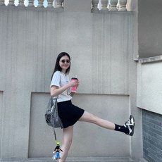 配包装 🌟【一盒2双】 🌟Chanel 香奈儿 经典字母logo纯棉 中筒袜 ins超火爆红人同款,精美 面料,潮人 配包装 🌟【一盒2双】 🌟Chanel 香奈儿 经典字母logo纯棉 中筒袜 ins超火爆红人同款,精美 面料,潮人