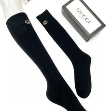 配包装 🌟【一盒一双】 🌟Gucci 古琦 经典字母logo纯棉长筒袜 小腿袜 🌟重工装饰个性时尚 🌟ins爆款!专 配包装 🌟【一盒一双】 🌟Gucci 古琦 经典字母logo纯棉长筒袜 小腿袜 🌟重工装饰个性时尚 🌟ins爆款!专