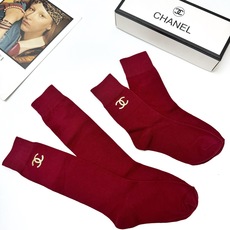 配包装 🌟【一盒2双】 🌟Chanel 香奈儿 经典字母 logo中筒袜 小腿袜 年袜 !超级软糯亲肤! 🌟ins爆款! 配包装 🌟【一盒2双】 🌟Chanel 香奈儿 经典字母 logo中筒袜 小腿袜 年袜 !超级软糯亲肤! 🌟ins爆款!
