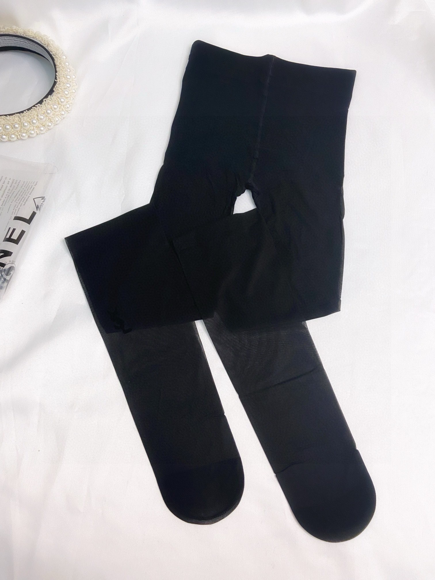 配包装 【一盒一双】🌟Saint Laurent#圣罗兰经典植绒YSL字母丝袜 🌟Rose同款🌟超多明星带货!黑丝也能穿 配包装 【一盒一双】🌟Saint Laurent#圣罗兰经典植绒YSL字母丝袜 🌟Rose同款🌟超多明星带货!黑丝也能穿