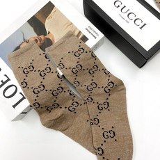 配包装 🌟【一盒2 双】 🌟Gucci 古奇 爆款金银丝长筒袜 中筒袜,超级火爆小腿袜🔥双针针织混纺金银丝材质,超完美结 配包装 🌟【一盒2 双】 🌟Gucci 古奇 爆款金银丝长筒袜 中筒袜,超级火爆小腿袜🔥双针针织混纺金银丝材质,超完美结