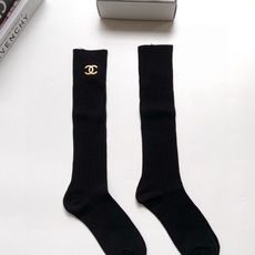 配包装 🌟【一盒一双】 🌟Chanel 香奈儿 经典双C字母logo纯棉长筒袜 小腿袜 🌟ins爆款!专柜在售ing 配包装 🌟【一盒一双】 🌟Chanel 香奈儿 经典双C字母logo纯棉长筒袜 小腿袜 🌟ins爆款!专柜在售ing