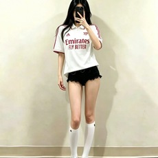 配包装 🌟【一盒一双】 🌟 Chanel 香奈儿 爆款经典字母 logo 长筒袜 小腿袜🔥 纯棉 材质,超完美结合,款式 配包装 🌟【一盒一双】 🌟 Chanel 香奈儿 爆款经典字母 logo 长筒袜 小腿袜🔥 纯棉 材质,超完美结合,款式