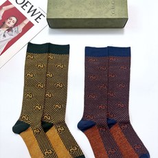 配包装 🌟【一盒2双】 🌟Gucci 古奇 爆款金银丝长筒袜 小腿袜🔥原单品质!双针针织混纺金银丝材质,超完美结合,款式 配包装 🌟【一盒2双】 🌟Gucci 古奇 爆款金银丝长筒袜 小腿袜🔥原单品质!双针针织混纺金银丝材质,超完美结合,款式