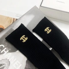 配包装 🌟【一盒一双】 🌟Chanel 香奈儿 经典双C字母logo纯棉长筒袜 小腿袜 🌟ins爆款!专柜在售ing 配包装 🌟【一盒一双】 🌟Chanel 香奈儿 经典双C字母logo纯棉长筒袜 小腿袜 🌟ins爆款!专柜在售ing