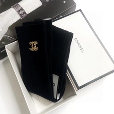 配包装 🌟【一盒一双】 🌟Chanel 香奈儿 经典双C字母logo纯棉长筒袜 小腿袜 🌟ins爆款!专柜在售ing 配包装 🌟【一盒一双】 🌟Chanel 香奈儿 经典双C字母logo纯棉长筒袜 小腿袜 🌟ins爆款!专柜在售ing