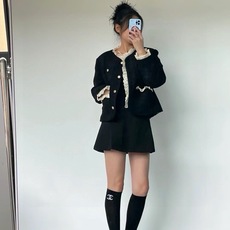 配包装 🌟【一盒一双】 🌟Chanel 香奈儿 经典字母logo纯棉长筒袜 小腿袜 🌟重工装饰个性时尚 🌟ins爆款! 配包装 🌟【一盒一双】 🌟Chanel 香奈儿 经典字母logo纯棉长筒袜 小腿袜 🌟重工装饰个性时尚 🌟ins爆款!