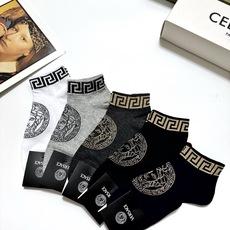 配包装 🌟【一盒5双】男女同款 🌟Versace 范思哲 经典logo 纯棉短袜 ,ins超火爆短袜,纯棉面料,潮 配包装 🌟【一盒5双】男女同款 🌟Versace 范思哲 经典logo 纯棉短袜 ,ins超火爆短袜,纯棉面料,潮
