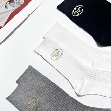 配包装 🌟【一盒3 双】 🌟 Prada 经典字母logo纯棉 中筒袜 🌟经典配色个性时尚 🌟ins爆款!专柜在售i 配包装 🌟【一盒3 双】 🌟 Prada 经典字母logo纯棉 中筒袜 🌟经典配色个性时尚 🌟ins爆款!专柜在售i