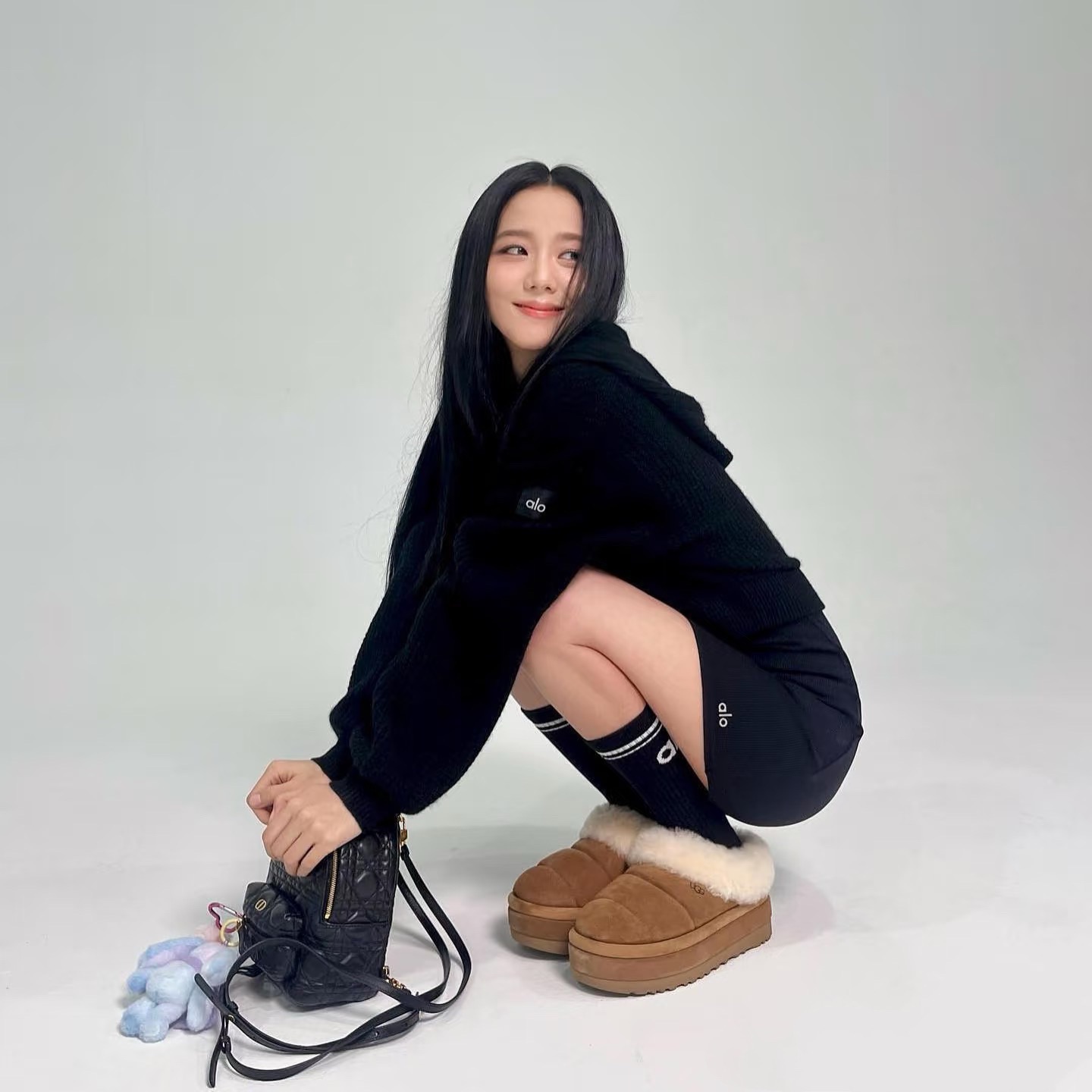 配包装 🌟【一盒3双】  🌟 alo 经典字母logo 纯棉中筒袜   ，ins超火爆小腿短袜，纯棉面料，潮人必备 ，经