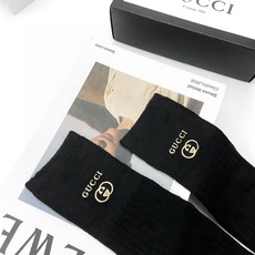配包装 🌟【一盒一双】 🌟 Gucci 古琦 爆款经典字母 长筒袜 小腿袜🔥双针针织材质,超完美结合,款式经典,专柜同步 配包装 🌟【一盒一双】 🌟 Gucci 古琦 爆款经典字母 长筒袜 小腿袜🔥双针针织材质,超完美结合,款式经典,专柜同步