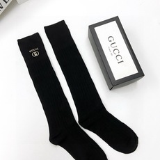 配包装 🌟【一盒一双】 🌟 Gucci 古琦 爆款经典字母 长筒袜 小腿袜🔥双针针织材质,超完美结合,款式经典,专柜同步 配包装 🌟【一盒一双】 🌟 Gucci 古琦 爆款经典字母 长筒袜 小腿袜🔥双针针织材质,超完美结合,款式经典,专柜同步