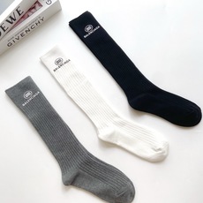 配包装 🌟【一盒一双】 🌟巴黎世家 balenciaga 经典字母logo纯棉长筒袜 小腿袜 🌟重工装饰个性时尚 🌟i 配包装 🌟【一盒一双】 🌟巴黎世家 balenciaga 经典字母logo纯棉长筒袜 小腿袜 🌟重工装饰个性时尚 🌟i