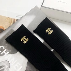 配包装 🌟【一盒一双】 🌟Chanel 香奈儿 经典双C字母logo纯棉长筒袜 小腿袜 🌟ins爆款!专柜在售ing 配包装 🌟【一盒一双】 🌟Chanel 香奈儿 经典双C字母logo纯棉长筒袜 小腿袜 🌟ins爆款!专柜在售ing
