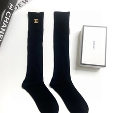 配包装 🌟【一盒一双】 🌟Chanel 香奈儿 经典双C字母logo纯棉长筒袜 小腿袜 🌟ins爆款!专柜在售ing 配包装 🌟【一盒一双】 🌟Chanel 香奈儿 经典双C字母logo纯棉长筒袜 小腿袜 🌟ins爆款!专柜在售ing