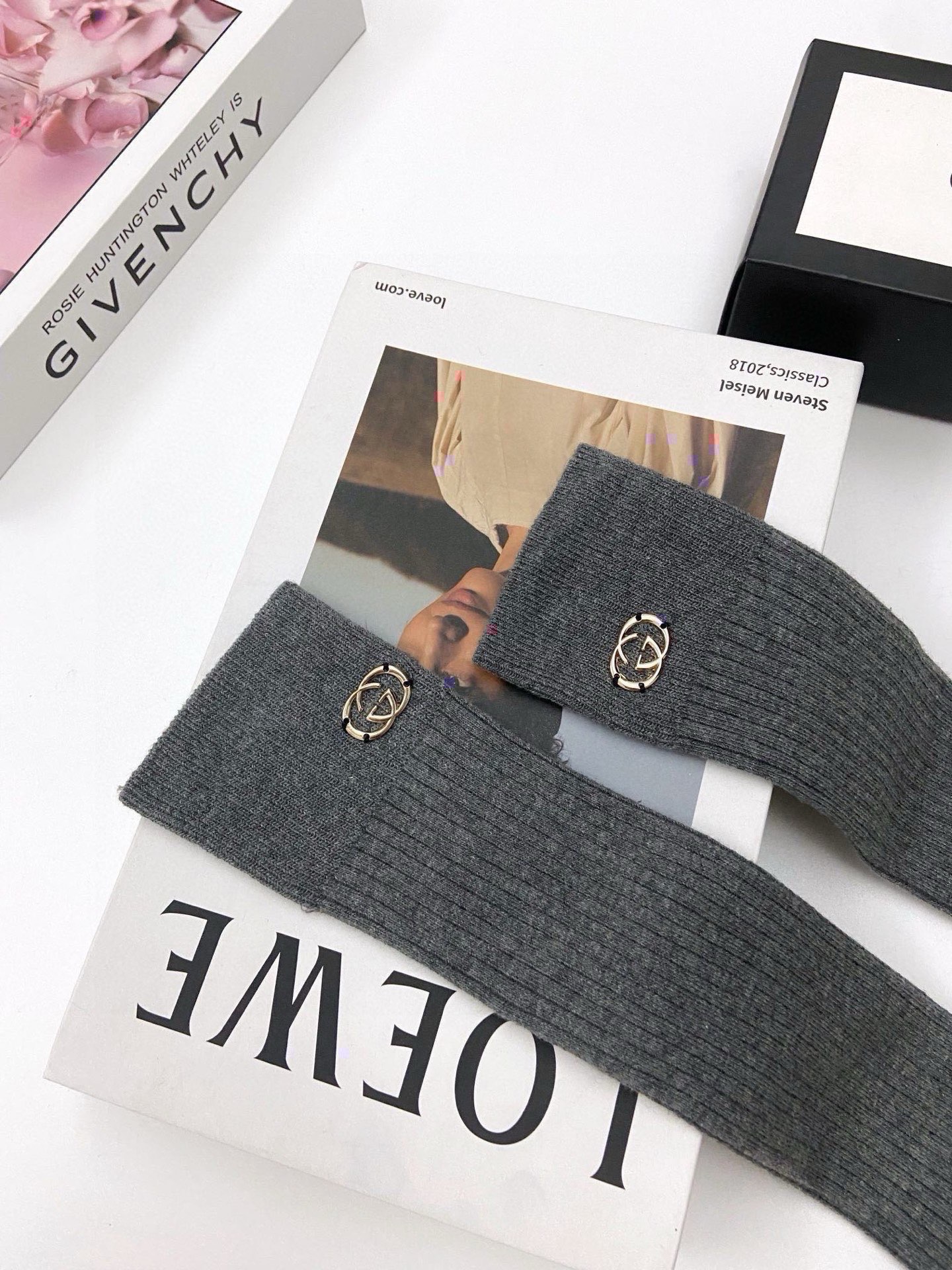 配包装 🌟【一盒一双】 🌟Gucci 古琦  经典字母logo纯棉长筒袜  小腿袜 🌟重工装饰个性时尚 🌟ins爆款！专
