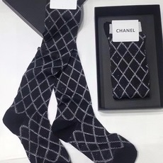 配包装 🌟【一盒一双】 🌟Chanel 香奈儿 爆款菱格长筒袜 小腿袜,金银丝混纺材质,超完美配色,款式经典,专柜同步发 配包装 🌟【一盒一双】 🌟Chanel 香奈儿 爆款菱格长筒袜 小腿袜,金银丝混纺材质,超完美配色,款式经典,专柜同步发