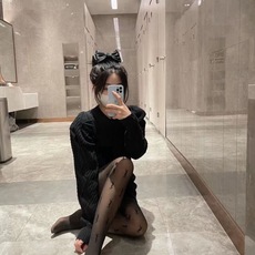 配包装 【一盒一双】🌟Saint Laurent#圣罗兰经典植绒YSL字母丝袜 🌟众多明星同款🌟超多明星带货!黑丝也能穿 配包装 【一盒一双】🌟Saint Laurent#圣罗兰经典植绒YSL字母丝袜 🌟众多明星同款🌟超多明星带货!黑丝也能穿