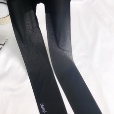 配包装 【一盒一双】🌟Saint Laurent#圣罗兰经典植绒YSL字母丝袜 🌟Rose同款🌟超多明星带货!黑丝也能穿 配包装 【一盒一双】🌟Saint Laurent#圣罗兰经典植绒YSL字母丝袜 🌟Rose同款🌟超多明星带货!黑丝也能穿